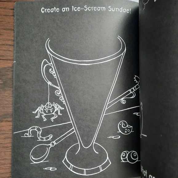 Spooky Doodles Book - Picture 4 of 7